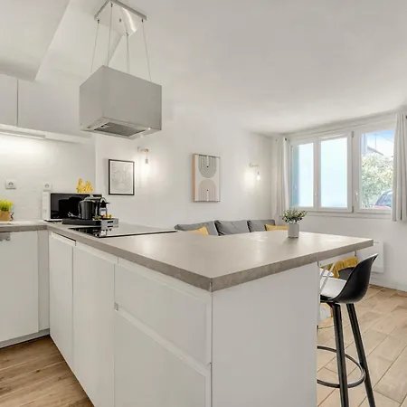 La Citronnelle - Hyper-centre Apartment
